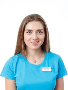 physiotherapist Elīna Bikovska